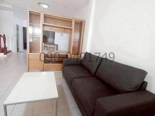Gewerbefläche zur Miete mit 3 Zimmer in Suan Luang, Bangkok