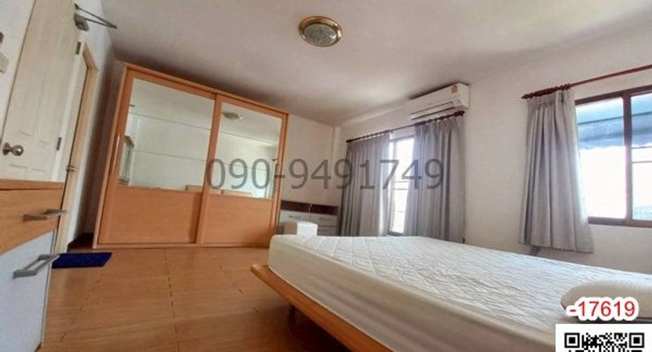 Gewerbefläche zur Miete mit 3 Zimmer in Suan Luang, Bangkok