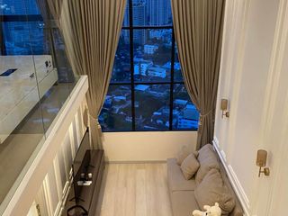 Apartamento en alquiler de 1 habitaciones en Sathon, Bangkok