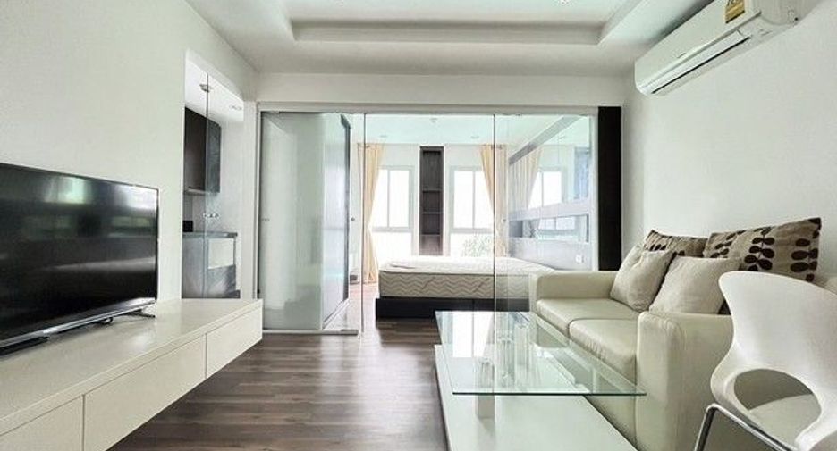 For sale 1 bed condo in Khan Na Yao, Bangkok