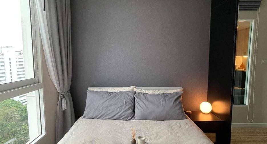 Apartamento en alquiler de 1 habitaciones en Sathon, Bangkok