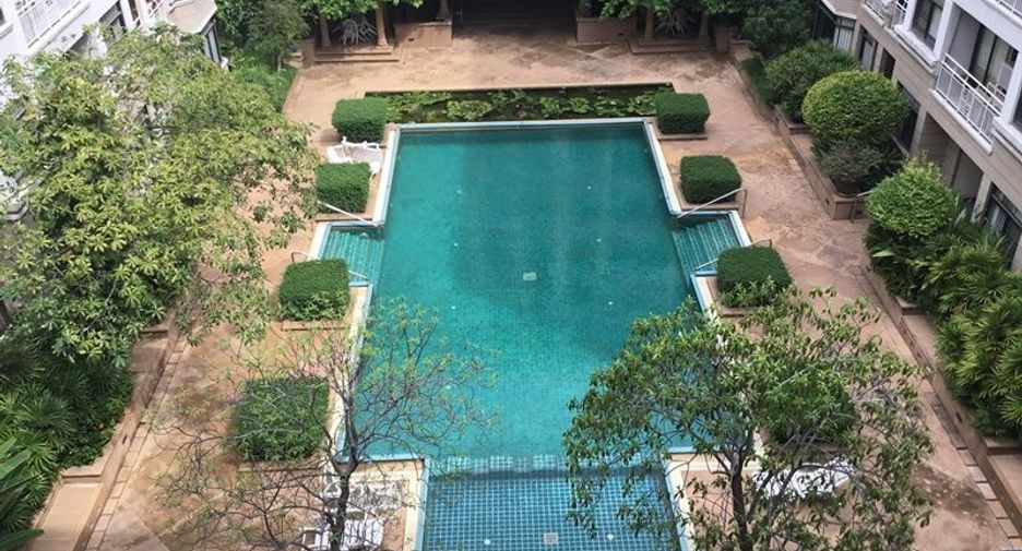 Apartamento en alquiler de 2 habitaciones en Bang Rak, Bangkok