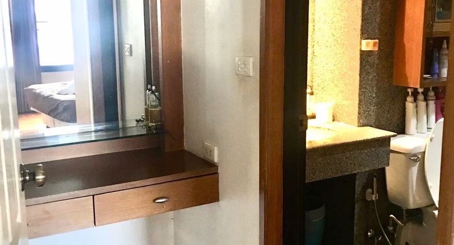 Apartamento en alquiler de 2 habitaciones en Bang Rak, Bangkok