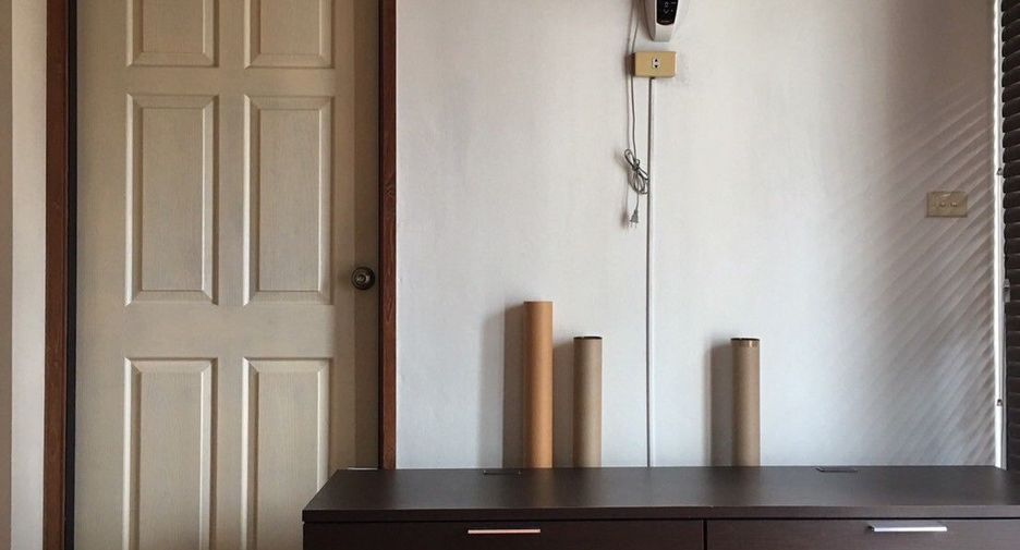 Apartamento en alquiler de 2 habitaciones en Bang Rak, Bangkok