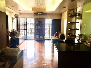 For rent 2 bedrooms apartment in Bang Rak, Bangkok