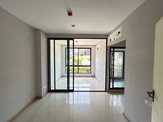 Wohnung zum Kauf mit 1 Zimmer in Dusit, Bangkok