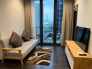 Apartamento en alquiler de 1 habitaciones en Huai Khwang, Bangkok