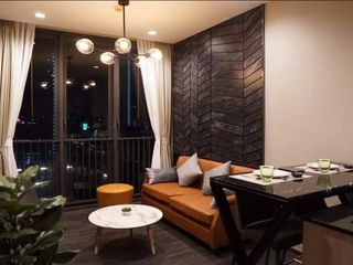 Apartamento en alquiler de 1 habitaciones en Huai Khwang, Bangkok