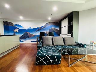 Apartamento en alquiler de 2 habitaciones en Huai Khwang, Bangkok
