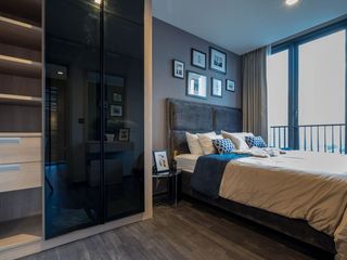 Apartamento en alquiler de 1 habitaciones en Huai Khwang, Bangkok