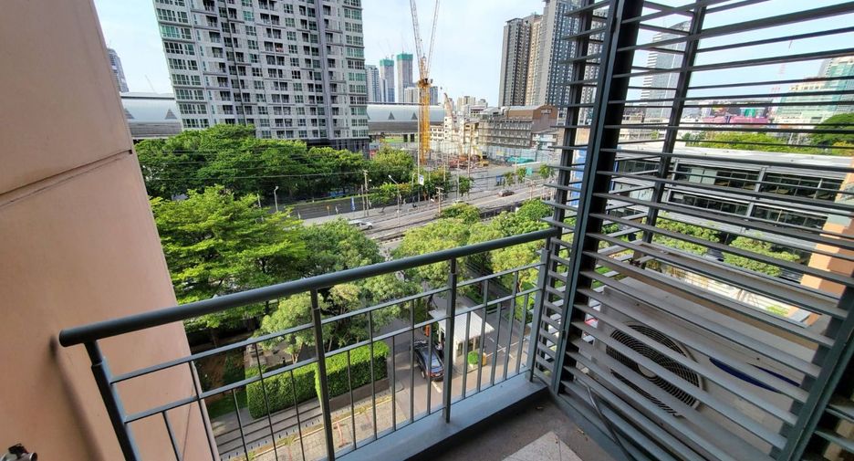 Apartamento en alquiler de 1 habitaciones en Watthana, Bangkok