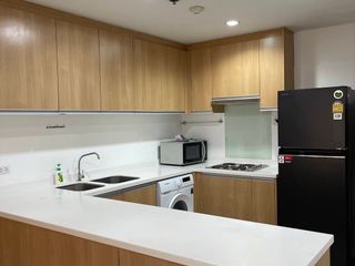 Apartamento en alquiler de 2 habitaciones en Watthana, Bangkok