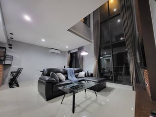 Apartamento en alquiler de 1 habitaciones en Watthana, Bangkok