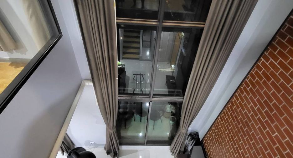 Apartamento en alquiler de 1 habitaciones en Watthana, Bangkok