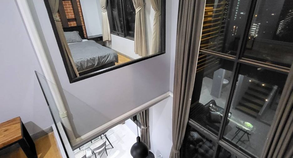 Apartamento en alquiler de 1 habitaciones en Watthana, Bangkok