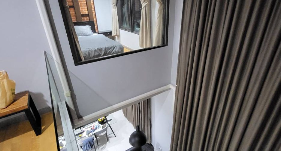 Apartamento en alquiler de 1 habitaciones en Watthana, Bangkok