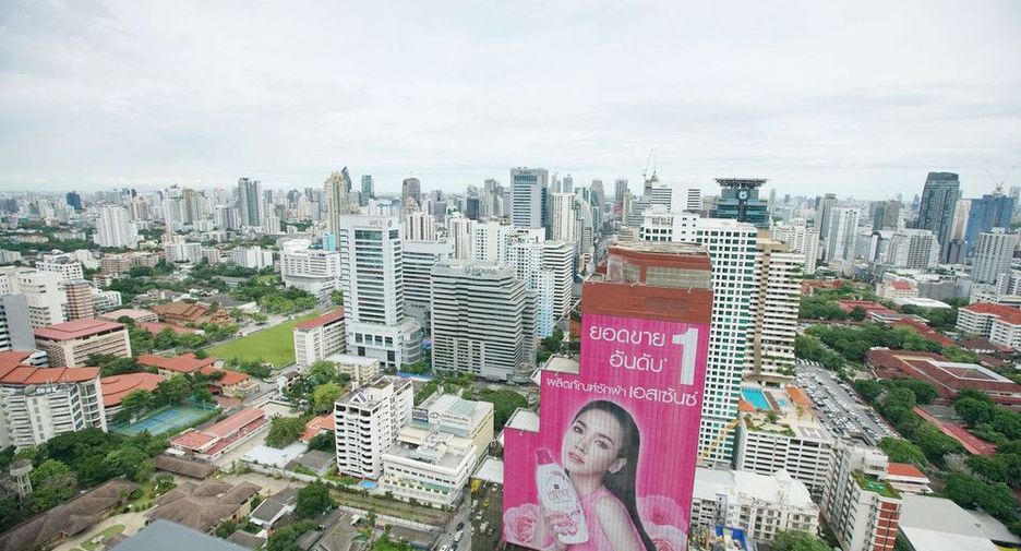 Apartamento en alquiler de 3 habitaciones en Watthana, Bangkok