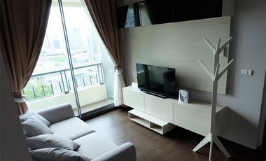 For rent 2 bedrooms apartment in Watthana, Bangkok