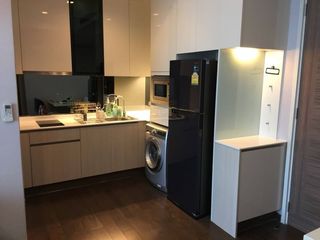 Apartamento en alquiler de 2 habitaciones en Watthana, Bangkok