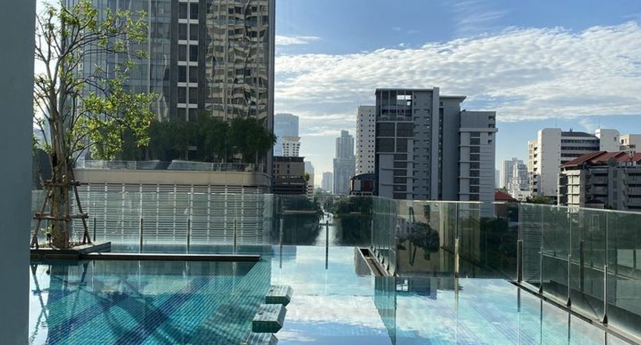 Apartamento en alquiler de 2 habitaciones en Watthana, Bangkok