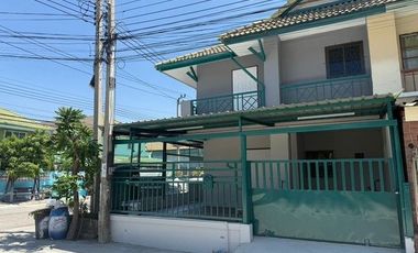 出租 3 卧室 联排别墅 在 Mueang Samut Prakan, Samut Prakan