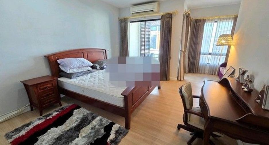 For rent 3 bedrooms house in Lak Si, Bangkok