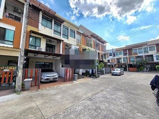 For rent 3 bedrooms house in Lak Si, Bangkok