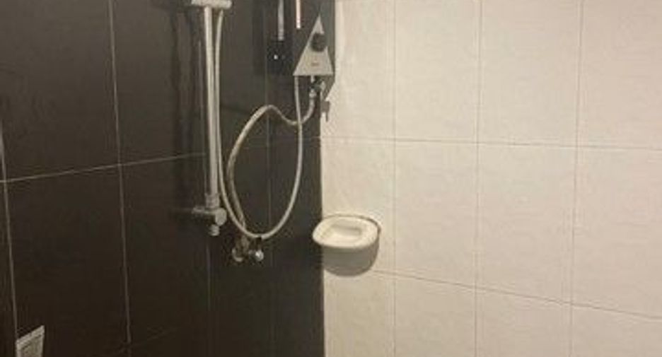 For sale 1 bed condo in Ban Khai, Rayong