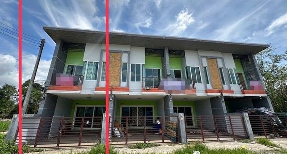 For sale 2 ベッドルーム townhouse in Khiri Rat Nikhom, Surat Thani