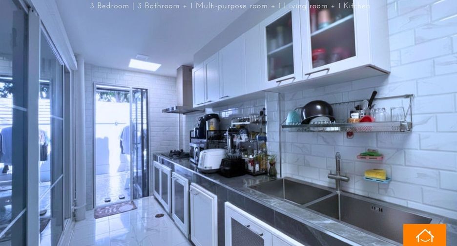 For sale 3 ベッドルーム townhouse in Bang Phli, Samut Prakan