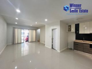 For rent 4 bedrooms townhouse in Bang Phli, Samut Prakan