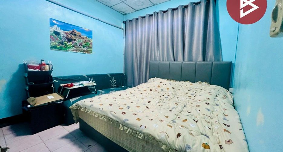 Casa adosada en venta de 2 habitaciones en Phra Pradaeng, Samut Prakan
