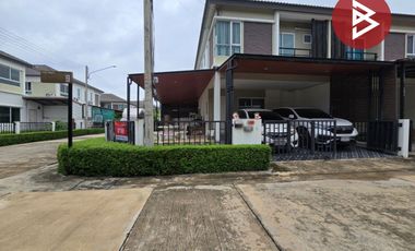 For sale 3 bedrooms townhouse in Mueang Pathum Thani, Pathum Thani