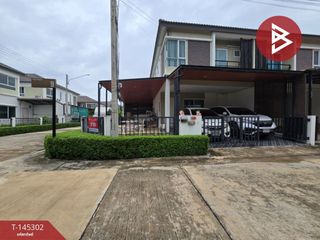 For sale 3 bedrooms townhouse in Mueang Pathum Thani, Pathum Thani