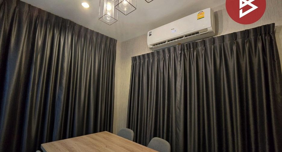 For sale 3 bedrooms townhouse in Mueang Pathum Thani, Pathum Thani