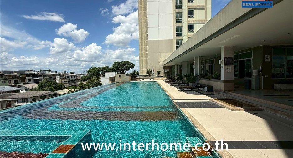For sale 1 bed condo in Wang Thonglang, Bangkok