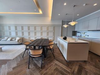 Wohnung zur Miete mit 2 Zimmer in Pathum Wan, Bangkok