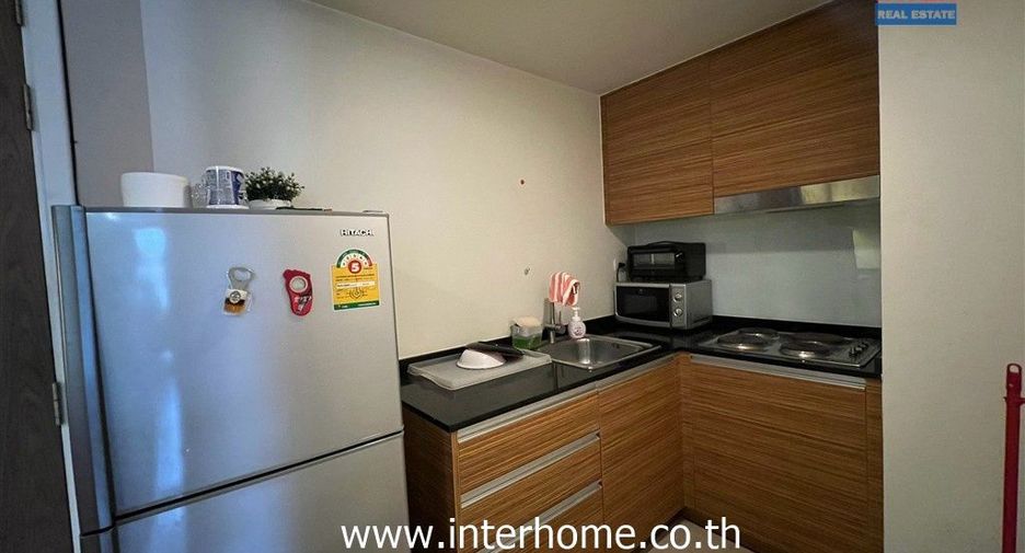 Wohnung zum Kauf mit 1 Zimmer in Bang Rak, Bangkok