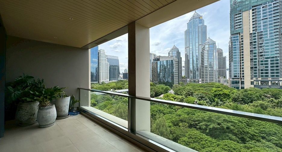À louer 3 chambres condo à Pathum Wan, Bangkok