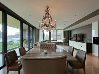À louer 3 chambres condo à Pathum Wan, Bangkok