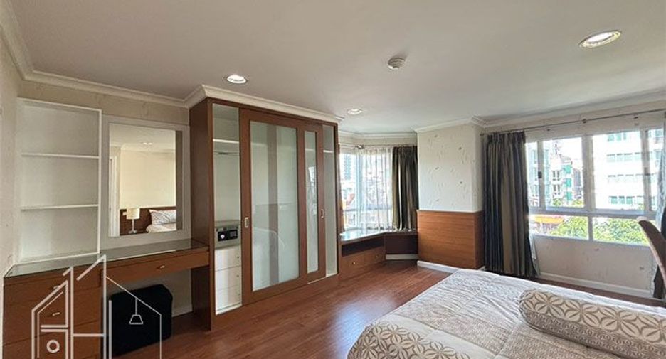 À louer 2 chambres condo à Watthana, Bangkok