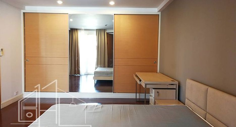 For rent 1 bed apartment in Watthana, Bangkok