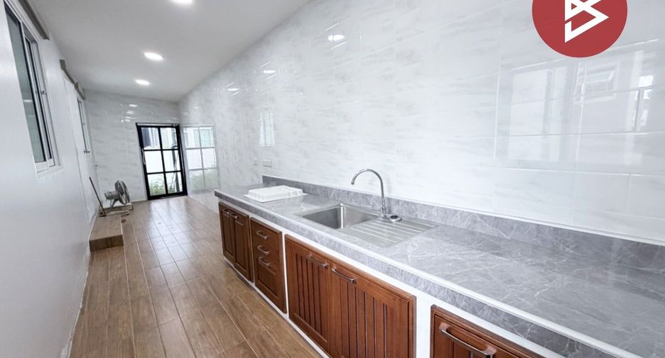 For sale 2 bedrooms house in Mueang Nakhon Pathom, Nakhon Pathom