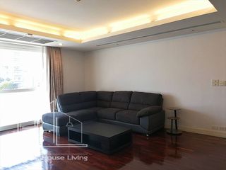 For rent 3 bedrooms condo in Watthana, Bangkok