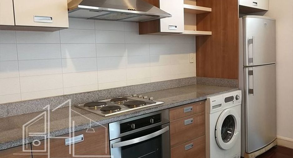 For rent 3 bedrooms condo in Watthana, Bangkok