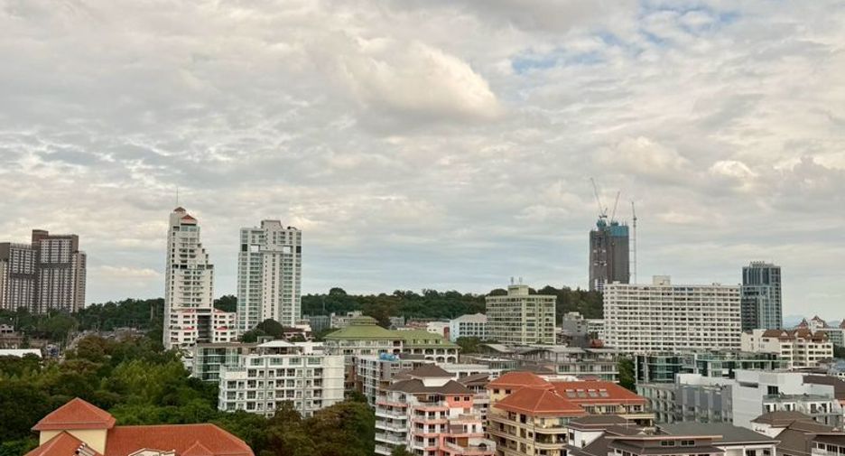 For sale 1 bed condo in Bang Lamung, Chonburi