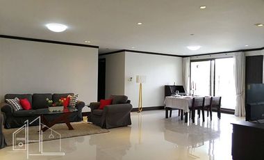 For rent 3 bedrooms condo in Watthana, Bangkok