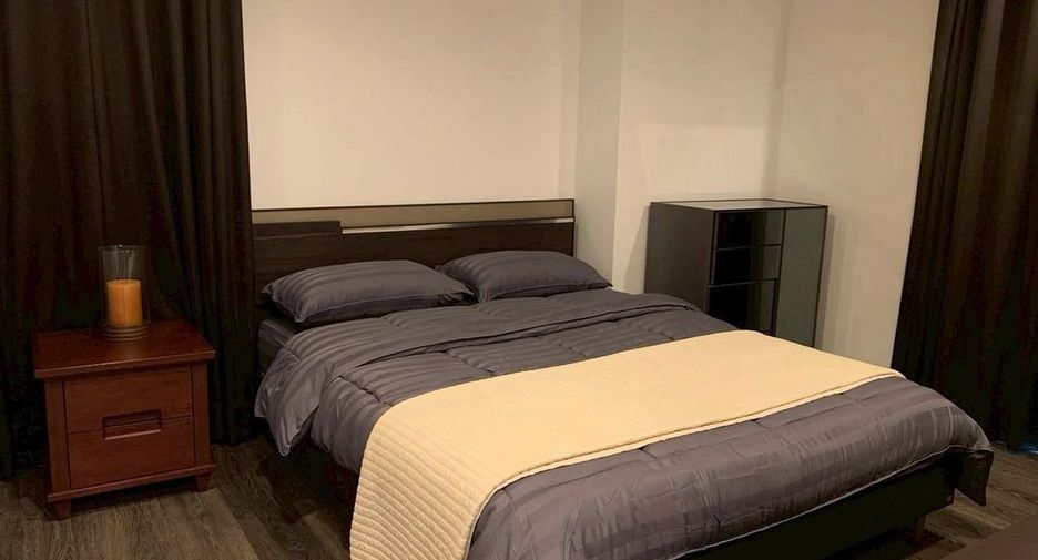 Condo en alquiler de 2 habitaciones en Watthana, Bangkok