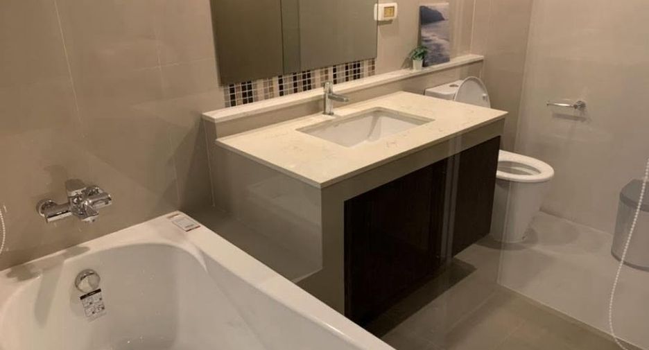 Condo en alquiler de 2 habitaciones en Watthana, Bangkok