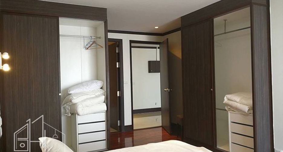 For rent 1 bed apartment in Watthana, Bangkok